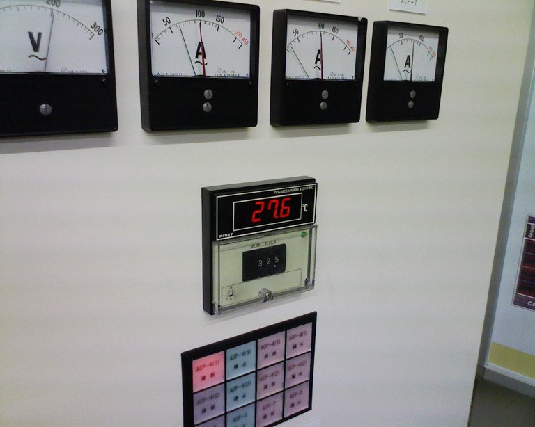 サーバ室の温度計